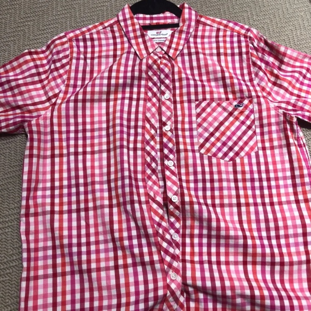 Vineyard vines button down